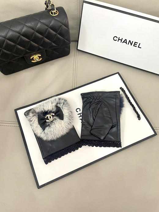 秋冬特惠💰240 香奈儿女士新款高档毛呢短款手套选用进口小羊皮 商品图4