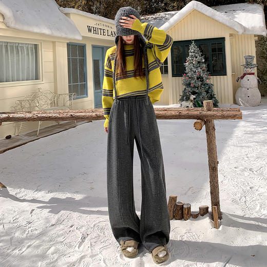 西遇韩系加绒弯刀裤女冬季新款高腰软糯毛呢云朵阔腿裤SS051993 商品图1