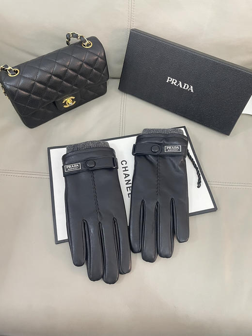 秋冬特惠💰240 普拉达新款触屏手套 男士手套 高档羊皮手套 商品图3