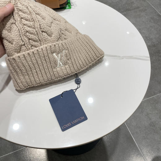 秋冬特惠💰180 LV针织帽，经典麻花编织设计 商品图3