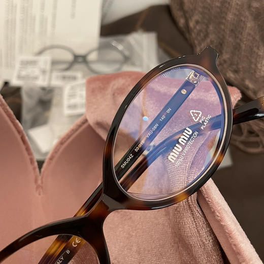 miu书呆子黑框眼镜镜框 商品图1