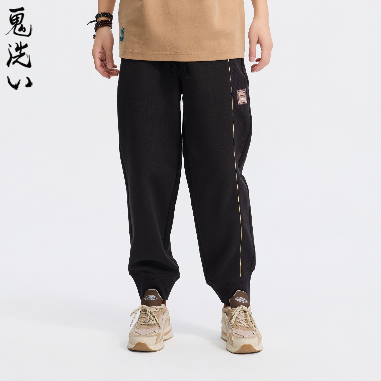 ONIARAI/鬼洗26新品黑标石器时代金线财源卫裤男 A540006