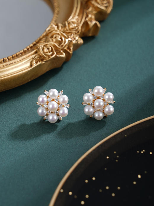 子佩集【时区花语】银S925珍珠惜王妃耳钉【MLEH026】4.5mm珠镀金六瓣花朵2601 商品图2