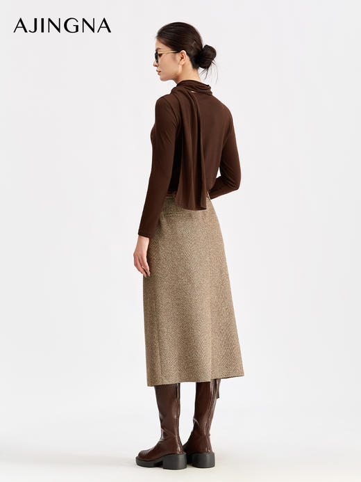 【商场同款】阿菁娜新款松弛感半身裙斜线分割高腰设计面料垂顺通勤简约氛围单品A31C113003 商品图1