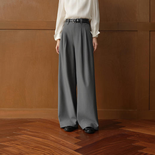 【严选】诗凡黎阔腿拖地通勤休闲长裤2026春新款高腰简约捏褶垂感直筒西裤7H1250311 商品图0