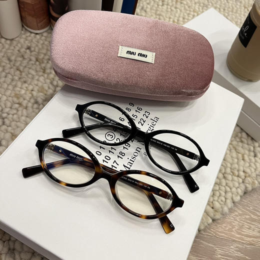miu书呆子黑框眼镜镜框 商品图0