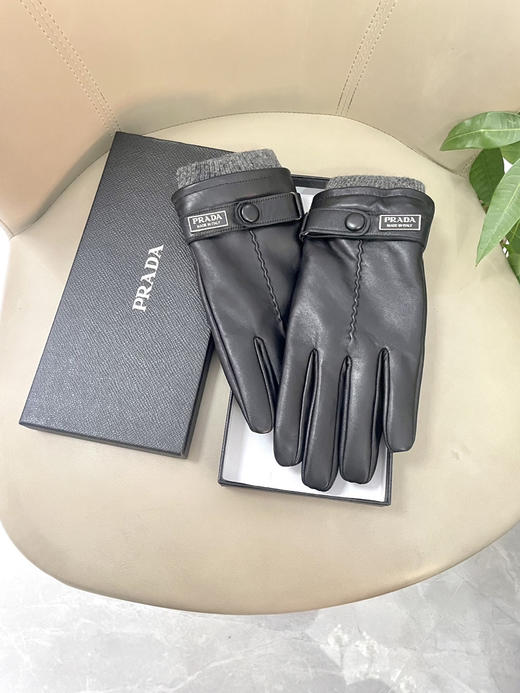 秋冬特惠💰240 普拉达新款触屏手套 男士手套 高档羊皮手套 商品图2