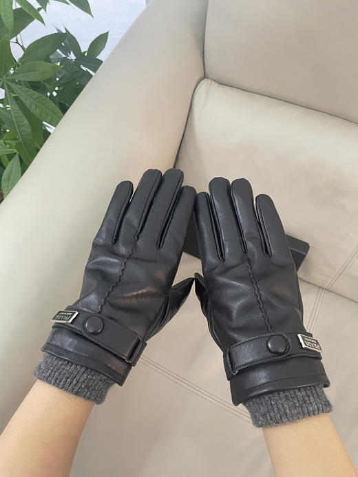 秋冬特惠💰240 普拉达新款触屏手套 男士手套 高档羊皮手套 商品图8