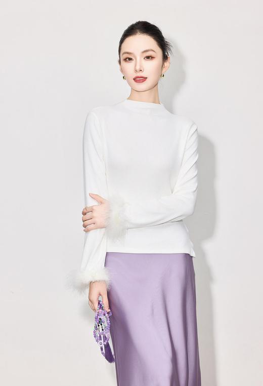 抢疯啦❗️南油出品❗️富婆新中式绝美穿搭【新中式国风高领毛毛袖打底衫ACU091303】💖来了，东方美学天花板‼️ 年底大杀四方的战袍合集，面料华贵，👏做工精湛，妥妥的国风美人，重工定制！ 商品图0