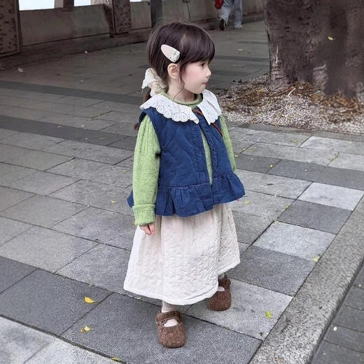 【亲肤柔软材质❗️清新可爱高级】女童韩系套装2025秋冬新款儿童花边领加绒马甲宝宝毛衣夹棉半身裙。jc 商品图1
