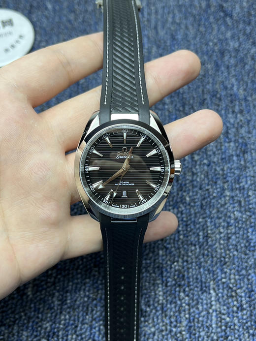 OMEGA欧米茄 海马150米系列Aqua Terra 150米运动腕表 "黑海马" 男士腕表
【机芯】搭载进口西铁城 商品图1