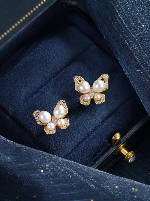 子佩集【蝶舞霓裳】银S925珍珠惜王妃耳钉【SGE0545001】2mm小珠5mm大珠镀金蝴蝶2601 商品图5