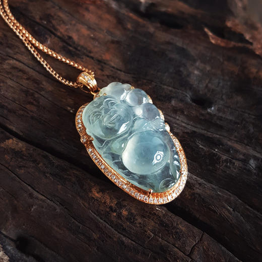 【天然正品】A货翡翠AU750玫瑰金镶钻镶天然细腻白色冰种逍遥佛（乐观豁达、福气满满）翡翠吊坠项链36.2*19.3*8.7MM(皆取最大值)链长：41CM 301225NJS21 商品图3