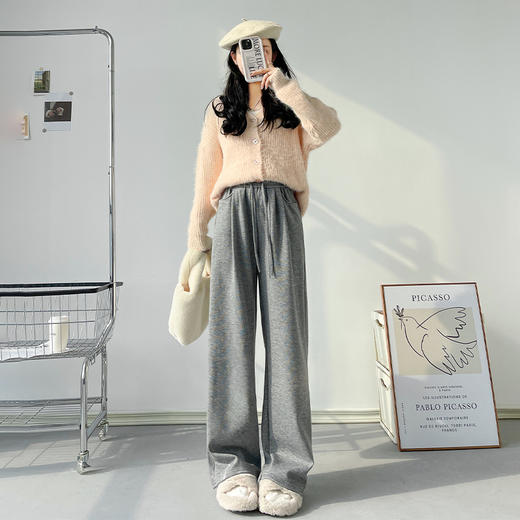 西遇加绒阔腿裤女冬季新宽松慵懒垂感糯米裤高腰拖地休闲裤SS052001 商品图1