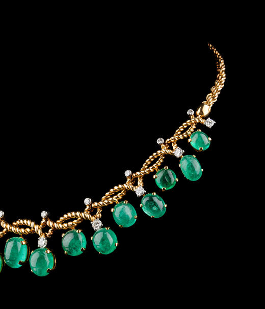 独角鹿西洋古董20世纪后期法国顶级珠宝品牌卡地亚出品18K黄金及铂金镶嵌钻石及祖母绿扭绳造型项链 商品图4