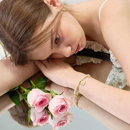 大英博物馆 欧洲文化艺术系列 浪漫山茶珍珠双层手链 商品图3