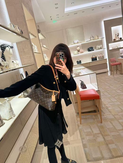 驴家 新款横版CarryAll East West手袋 M28101老花 手拿包（ZB*LZ） 商品图6