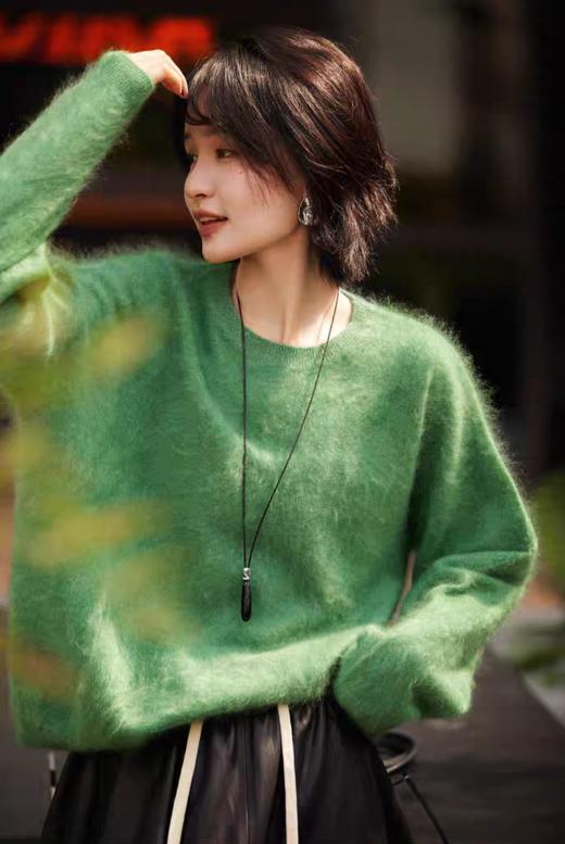 显白柔光竹绿拉绒高级软糯丰盈羊绒羊毛衫 商品图5