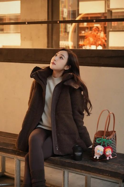 【高品质私服】【IC泰迪绒羽绒服】触感柔软，毛圈结构，蓬松温暖G1608-CC【无标出货 介意慎拍】 商品图3