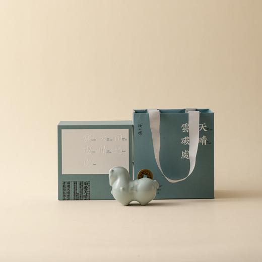 汝瓷马年摆件 雨过天晴云破处 商品图0