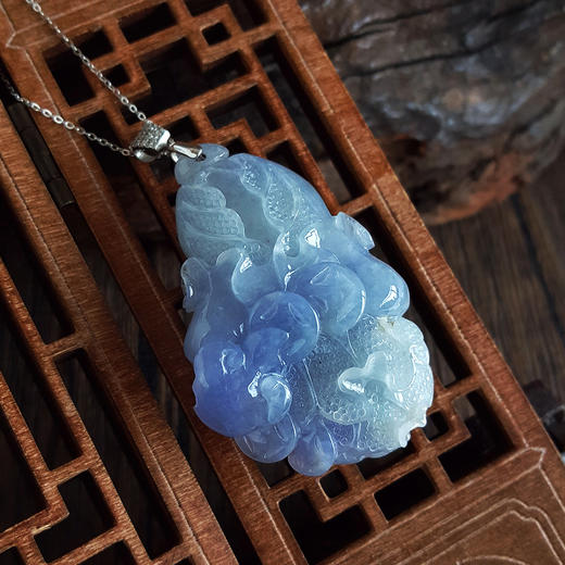 【天然正品】A货翡翠S925银镶天然细腻糯种春带彩浓紫罗兰花开富贵翡翠吊坠项链56.9*31.9*17.7MM(皆取最大值) 231225AK54特价：980 商品图2