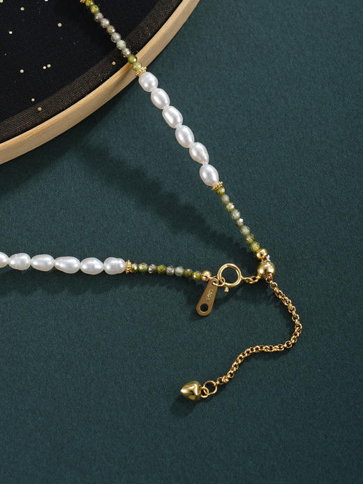 子佩集【芳华璀璨】银S925珍珠惜王妃项链【SGN0895001】3*5小巴洛克珠9*14mm方块绿镀金2601 商品图7