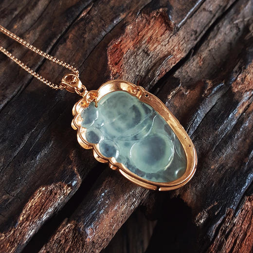 【天然正品】A货翡翠AU750玫瑰金镶钻镶天然细腻白色冰种逍遥佛（乐观豁达、福气满满）翡翠吊坠项链36.2*19.3*8.7MM(皆取最大值)链长：41CM 301225NJS21 商品图4