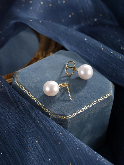 子佩集【‌简愫】银S925珍珠惜王妃耳钉【MLEH009】10.5mm珠镀金日字扣2601 商品图5