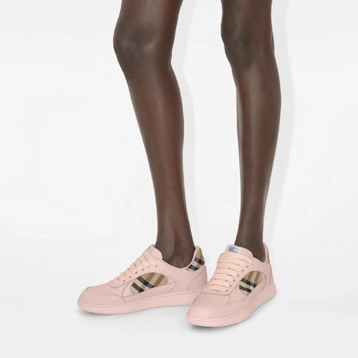 BURBERRY 巴宝莉 女士马术骑士徽标标签皮革格纹 Terrace 运动鞋 混色 8111004 C3101 商品图5