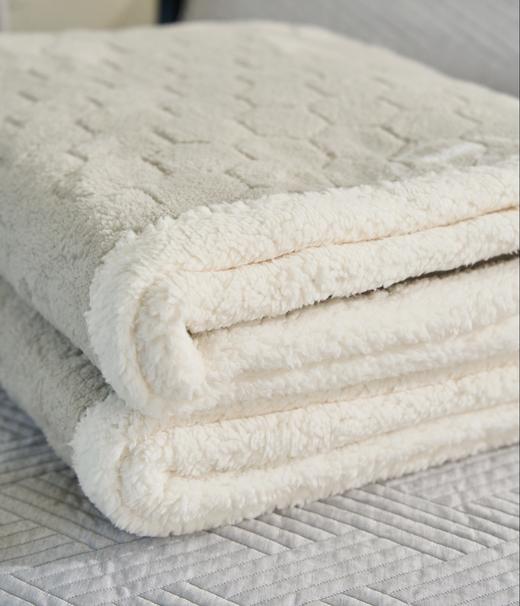 【西屋可水洗电热毯】石墨烯碳纤维发热体，即开即暖，稳定舒适！高温抑菌，独立控温！法兰绒面料，触感柔软！可机洗手洗水洗！【XW-X】 商品图4