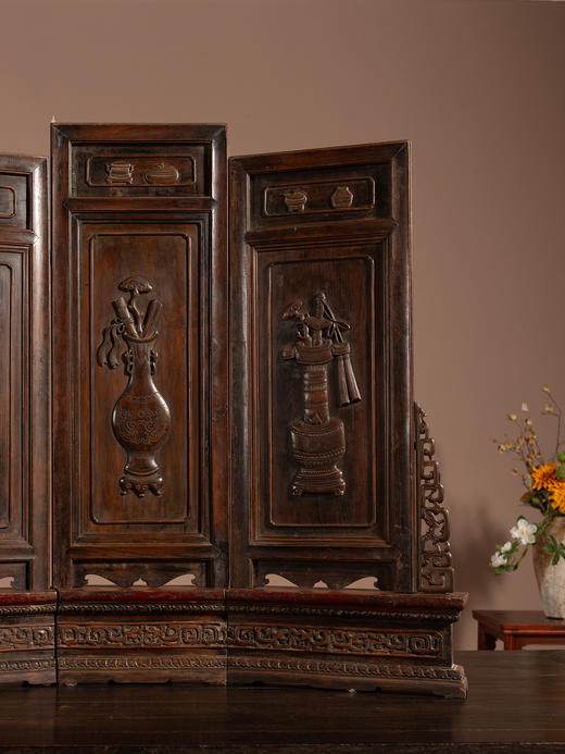 清中期	黄花梨嵌黄杨博古图三扇座屏 商品图2