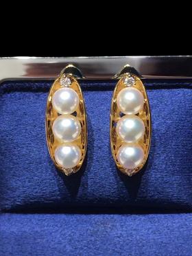 【私席真珠·新年盛宴】18K金镶钻AKOYA珍珠耳针，4.5/5mm，圆（孤品）