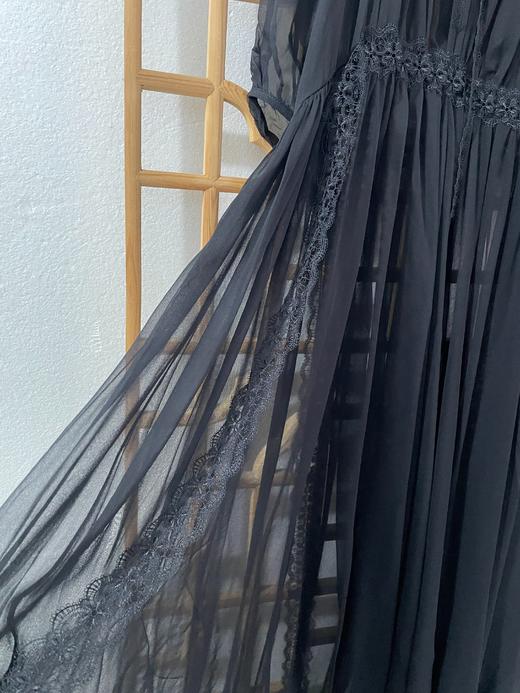 「断码清仓」喜庆红蕾丝拼接100%桑蚕丝真丝度假风连衣裙 L码 ZFYY217 商品图6