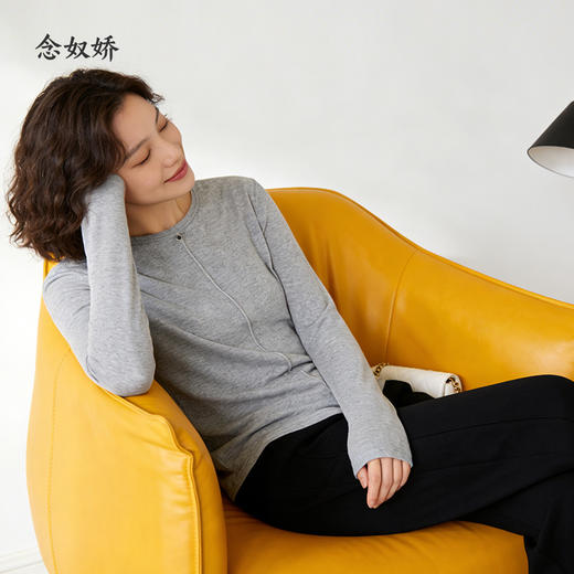 【商场同款】CNA5862 “ 轻奢针织 ” 云雾灰知性大气 弹力百搭针织衫 商品图9