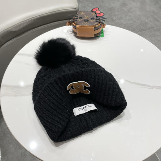 秋冬特惠💰180 香奈儿针织帽，菠萝纹理设计，金色双C标志点缀 商品图8
