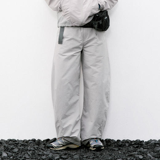 714street立体分割线显高显瘦弯刀长裤2026春季凉感防晒休闲裤男 商品图1