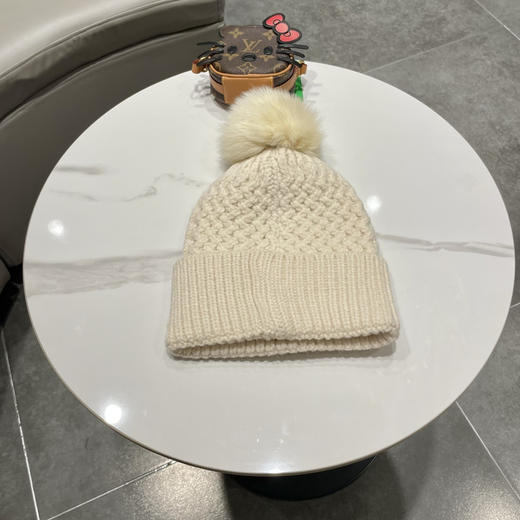 秋冬特惠💰180 香奈儿针织帽，菠萝纹理设计，金色双C标志点缀 商品图6