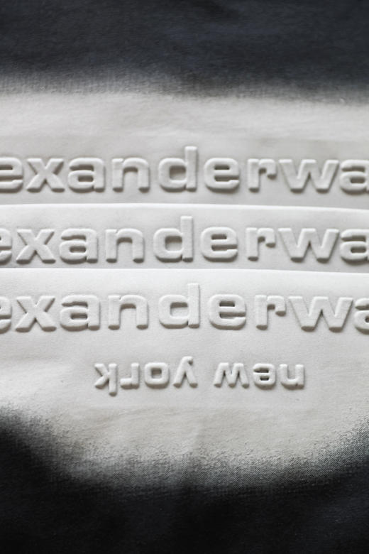 反光涂层字母tee，浮雕大印花工艺。水洗做旧宽松圆领长袖E010668 商品图2