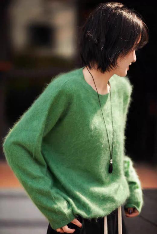显白柔光竹绿拉绒高级软糯丰盈羊绒羊毛衫 商品图2