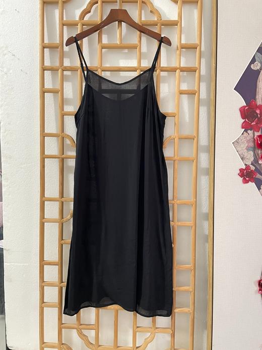 「断码清仓」喜庆红蕾丝拼接100%桑蚕丝真丝度假风连衣裙 L码 ZFYY217 商品图4