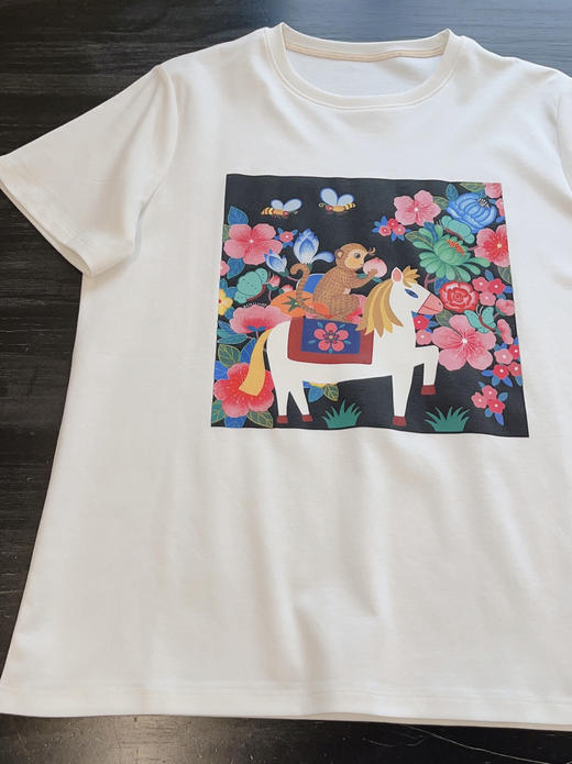 16-3渠道货  小禾 马年限定 马上封侯 新春氛围 圆脸短袖T恤 商品图7