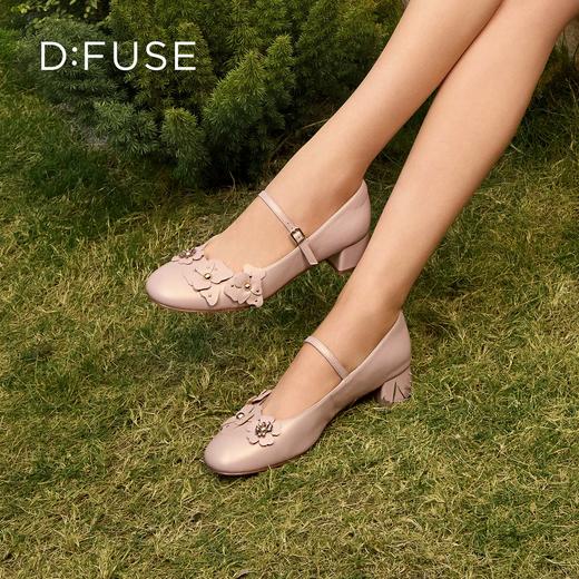 Dfuse迪芙斯2026春季新款小圆头立体格桑花小粗跟玛丽珍单鞋女鞋DFE1111016 商品图4