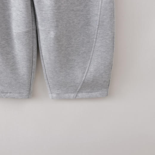 马克珍妮休闲运动男童空气棉弯刀裤2026年春装新款560061 商品图4