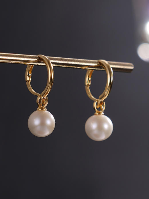 子佩集【雪魄凝辉】银S925珍珠惜王妃耳环【MLEH005】8mm珠镀金扣环圆圈2601 商品图4