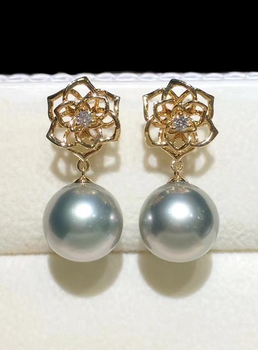 【私席真珠·新年盛宴】18K金镶钻黑珍珠耳针，11-12mm珠，圆（孤品） 商品图1