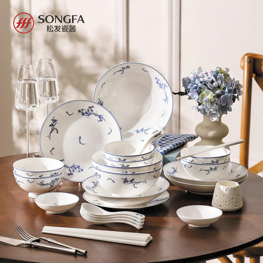 28头蓝星风铃骨瓷釉中餐具 商品图1