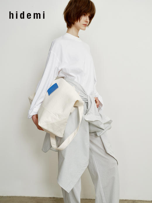 hidemi副线小h [吴昕同款]小高领松弛廓形叠穿百搭长袖T恤 商品图4