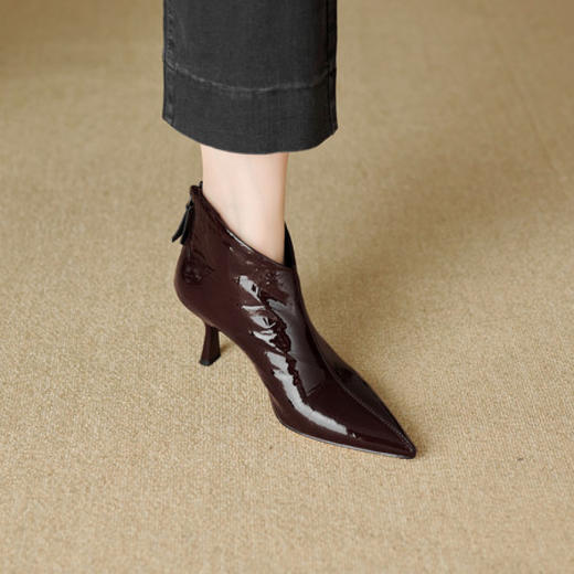 【预售5天】气质高跟短靴新款真皮尖头细跟后拉链瘦瘦靴YC-600 商品图0