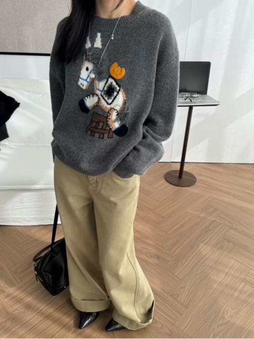 🥰【元气小马重工刺绣新年款POL0领羊毛衫8528】一眼爱上的重工毛衣针织衫！💖很适合节日的一款红色毛衣呀🥳拿在手里都感觉节日氛围感满满~喜气洋洋的 商品图5