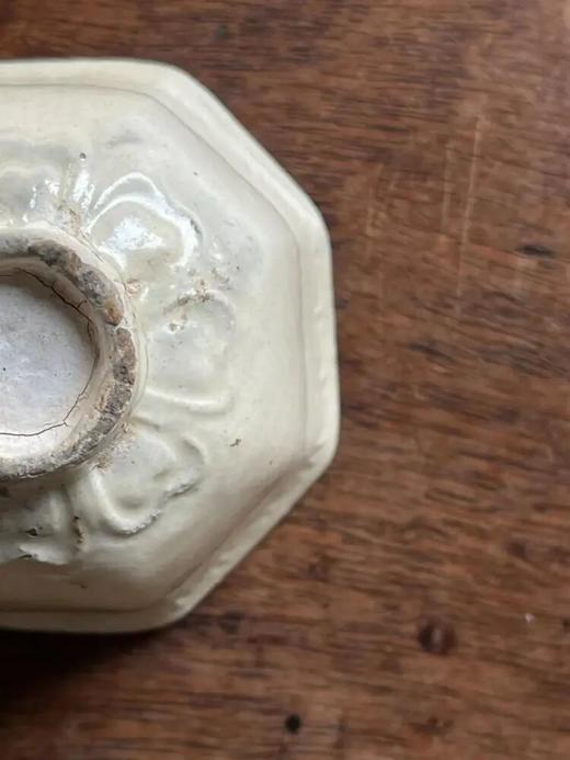 磁州窑白釉印花莲瓣纹八方杯，顺丰包邮 商品图5